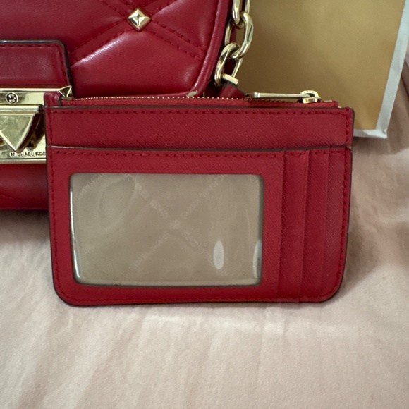 Michael Kors cross body - Picture 4 of 6